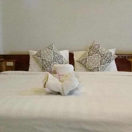 Villa Kingkham Riverside Luang Prabang Luaran gambar