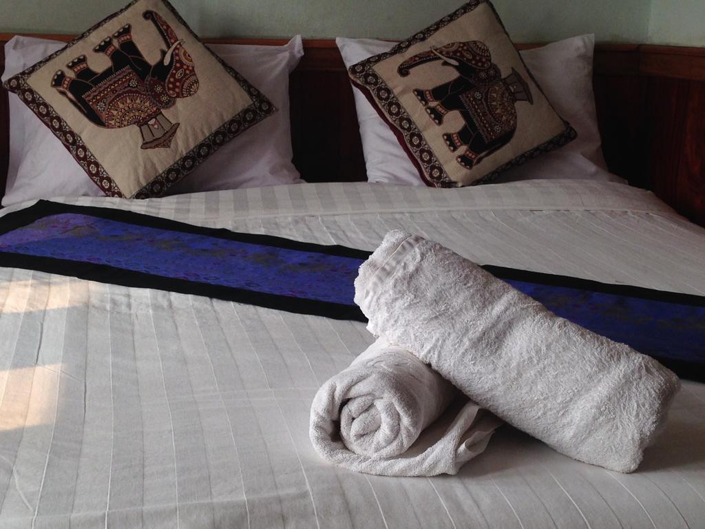 Villa Kingkham Riverside Luang Prabang Luaran gambar